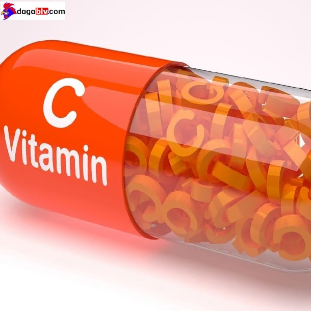 Vitamin C cho gà