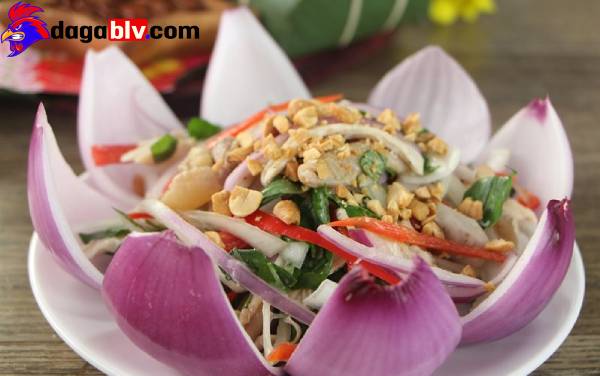 Làm gỏi gà như thế nào để thơm ngon đậm vị?