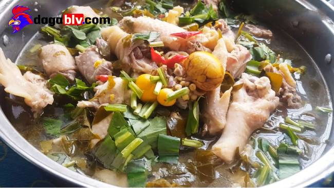 Nấu gà lá giang