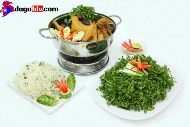 Sơ chế nguyên liệu nấu gà ớt chanh