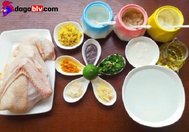 Cách nấu gà giả cầy từ gà Nòi chuẩn vị miền Tây 2 Cách nấu gà giả cầy từ gà Nòi chuẩn vị miền Tây Nguyên liệu nấu món gà giả cầy miền Nam