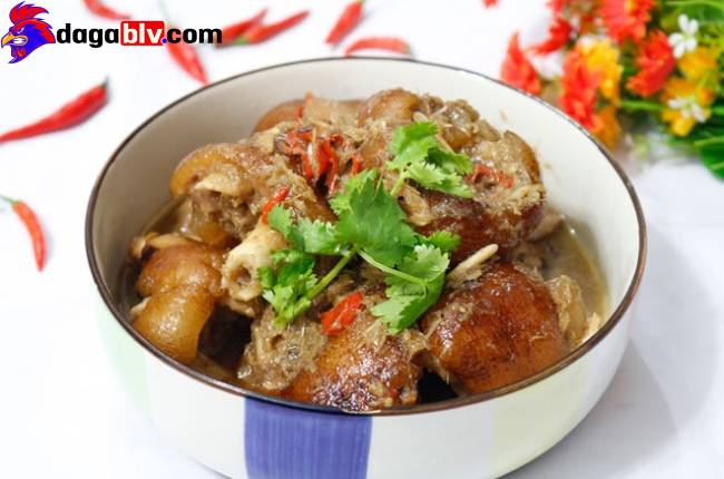 Cách nấu gà giả cầy từ gà Nòi chuẩn vị miền Tây 8 Cách nấu gà giả cầy từ gà Nòi chuẩn vị miền Tây Hương dẫn nấu gà đã giả cầy